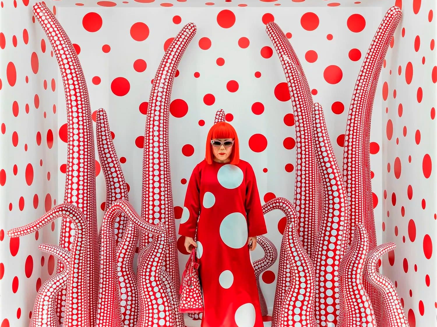 Яёи Кусама | Instagram: @artsociety.alm