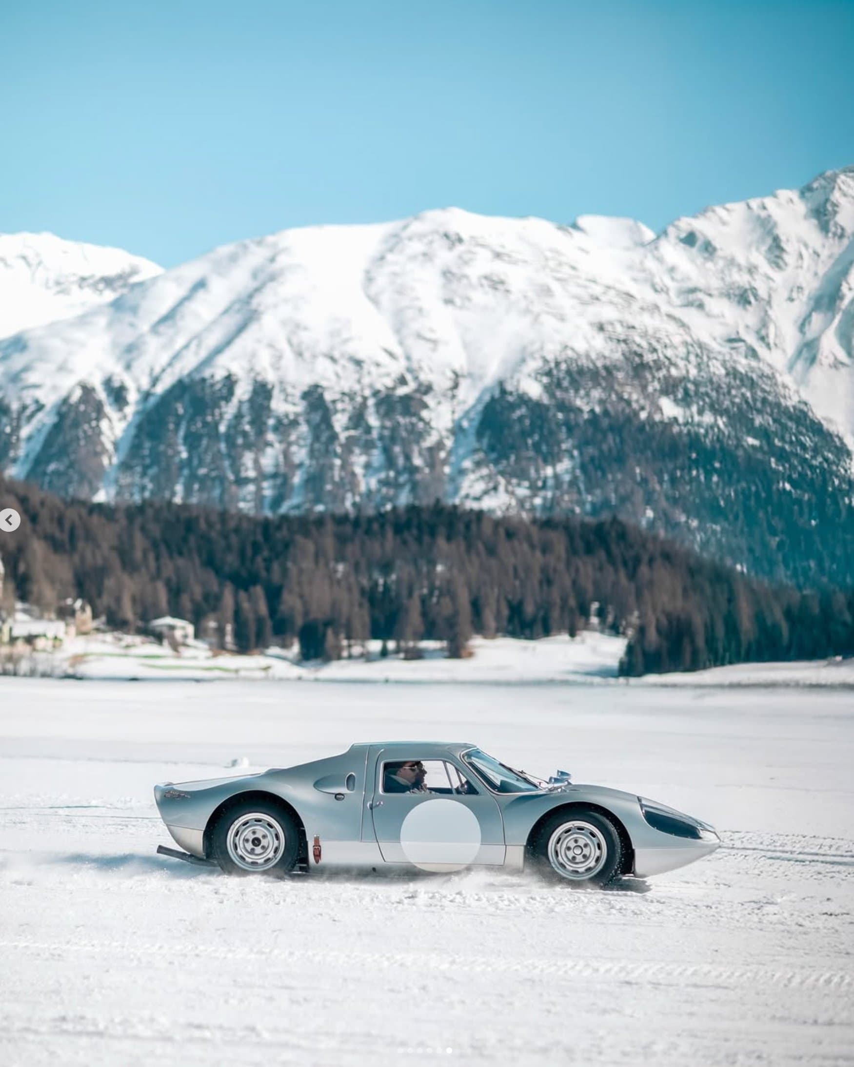 The I.C.E. St. Moritz: мұз үстіндегі автофестиваль