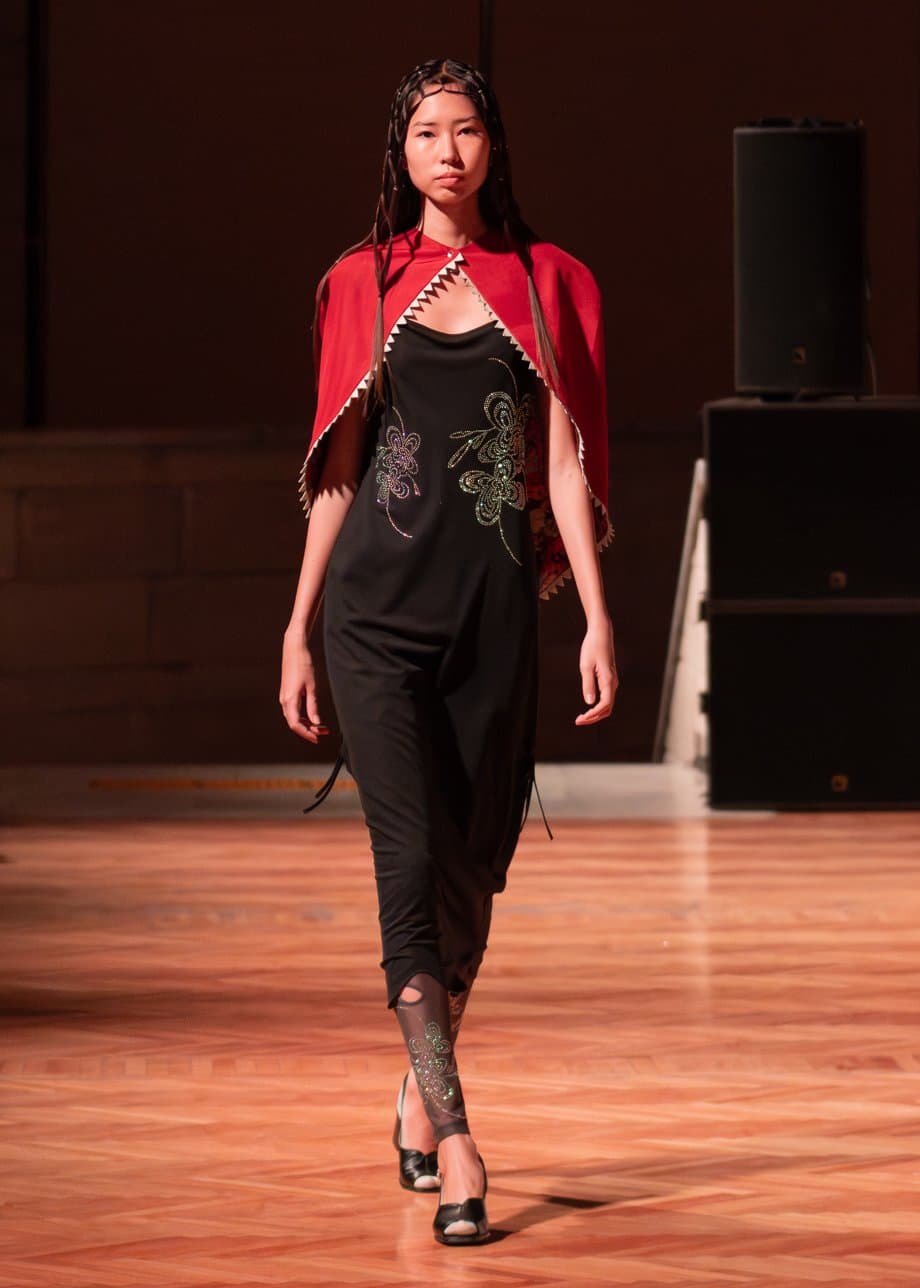 Богатый дастархан на J.KIM: как прошел показ коллекции весна-лето 2026 Quroq