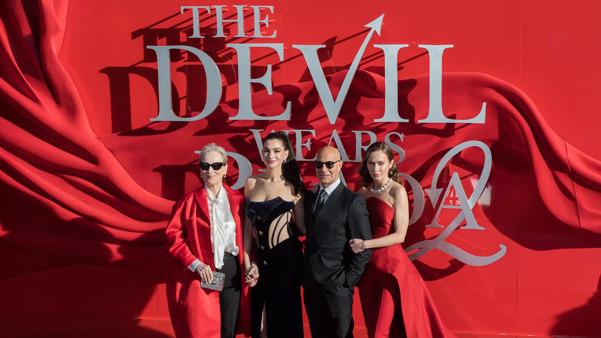 Мэрил Стрип, Энн Хэтэуэй, Стэнли Туччи и Эмили Блант посетили европейскую премьеру фильма «Дьявол носит Prada – 2» в кинотеатрах Cineworld Leicester Square и Vue West End в Лондоне, Великобритания, 22 апреля 2026 года | Getty Images