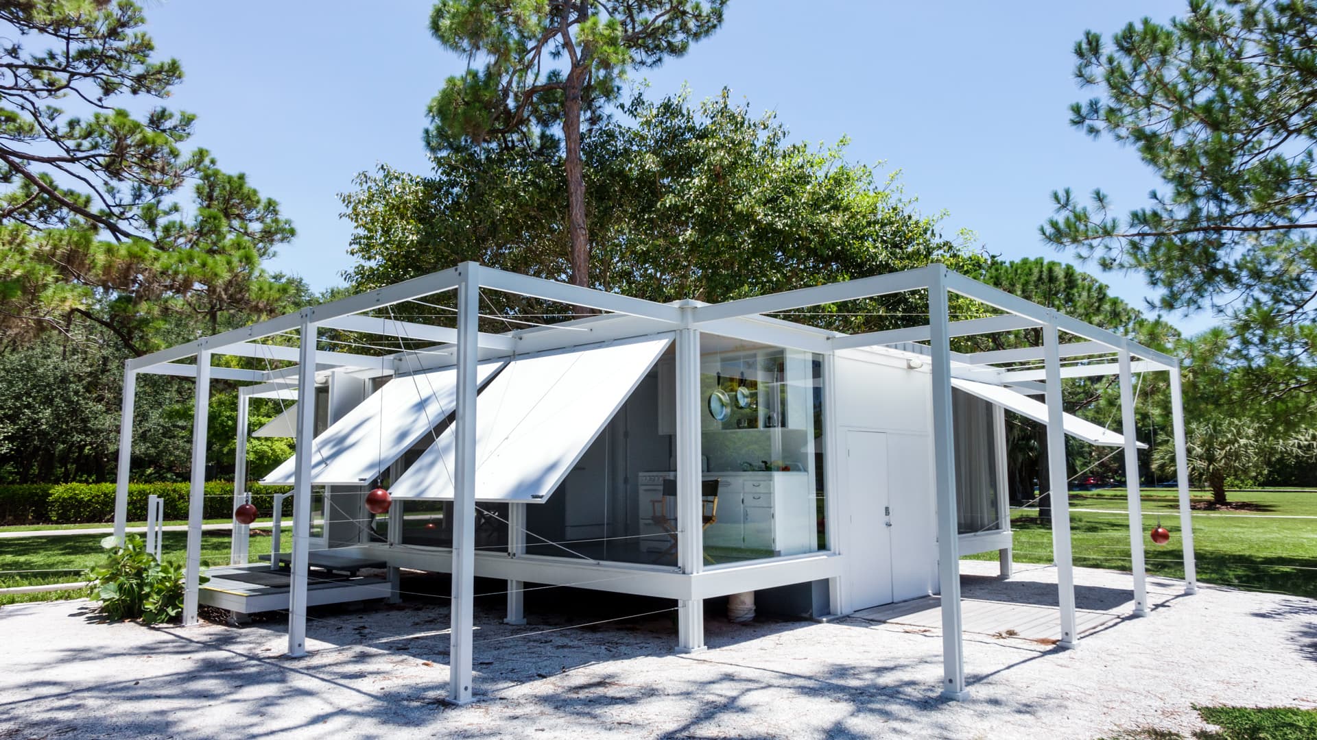 Специальная выставка, посвященная дому Уокера, в Музее искусств Джона и Мейбл Ринглинг | Getty Images