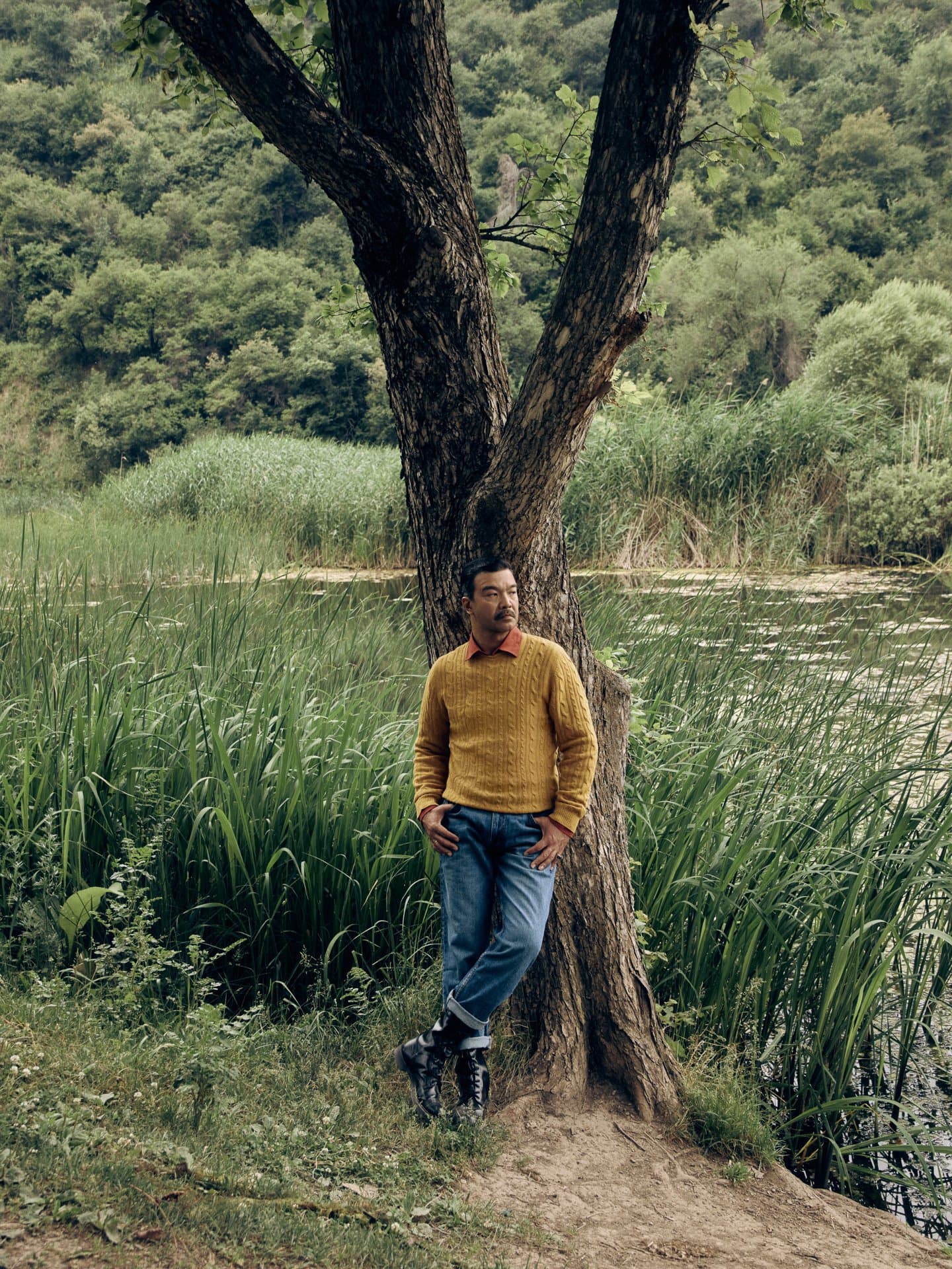 Окружающая жизнь – это хаос: интервью с Азизом Бейшеналиевым