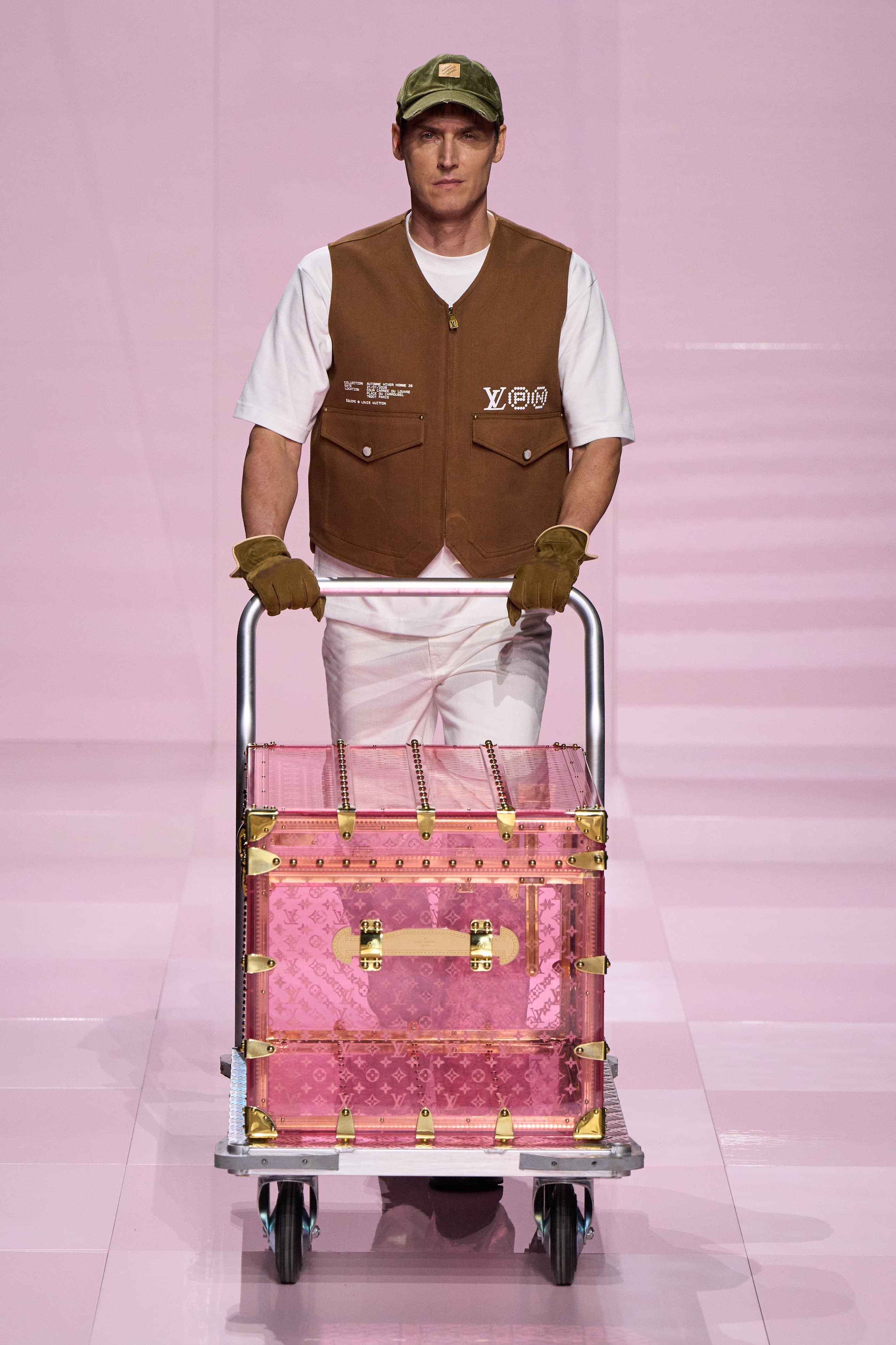 Louis Vuitton. 2025 жылдың күзі. Ерлер коллекциясы