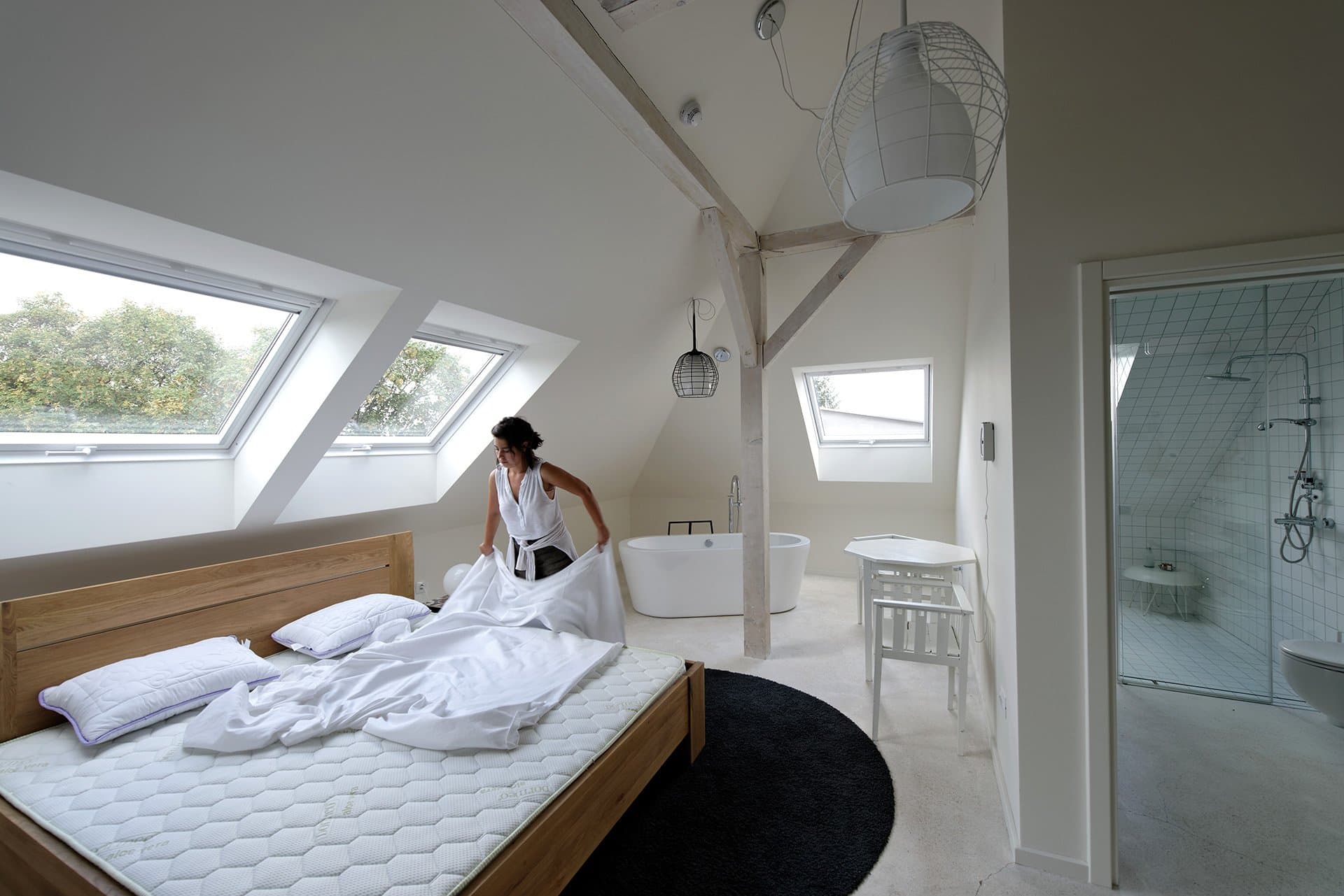 Цифрлық көшпенділер қайдан жұмыс істейді? Ең үздік коворкингтер мен коливингтер