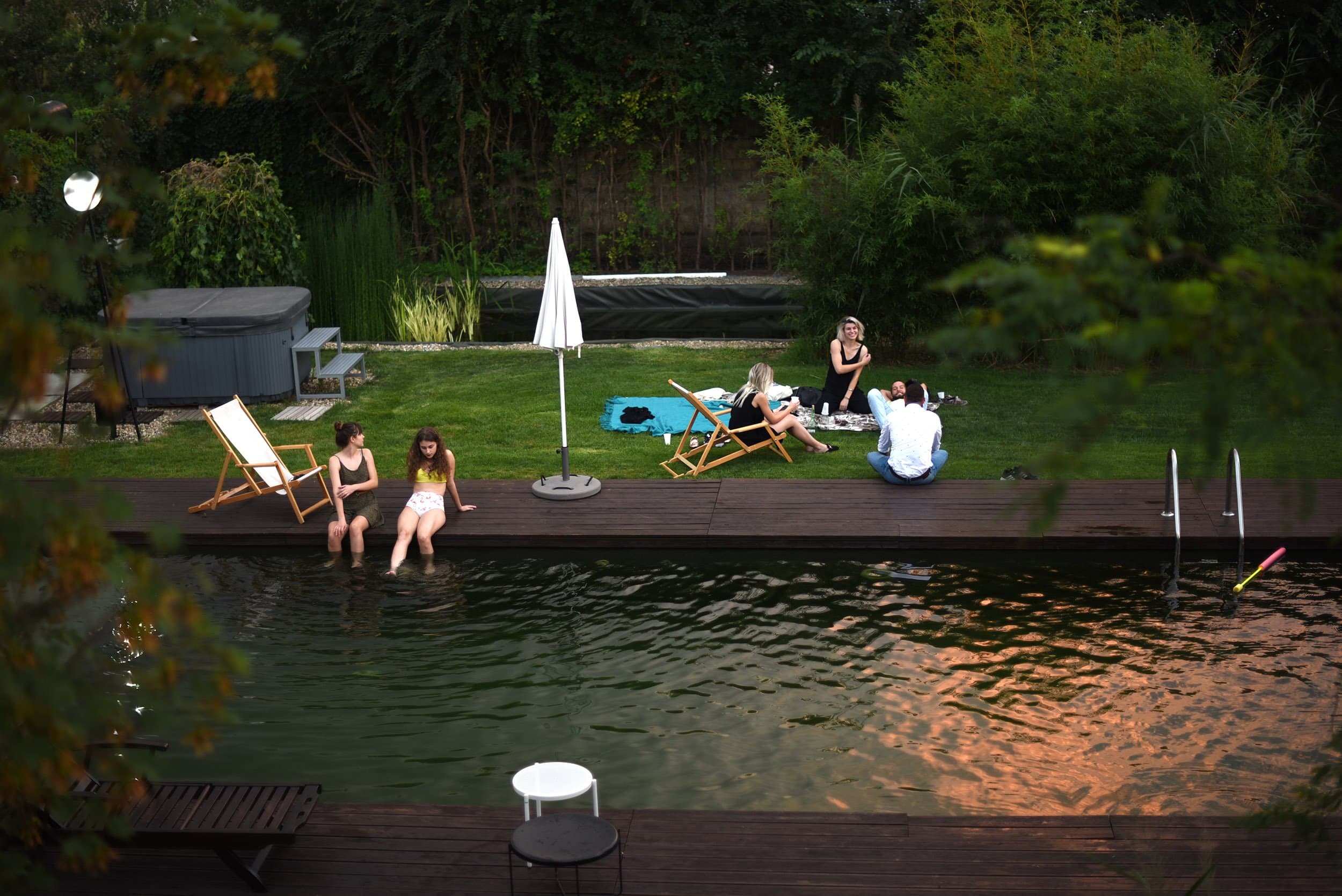 Цифрлық көшпенділер қайдан жұмыс істейді? Ең үздік коворкингтер мен коливингтер