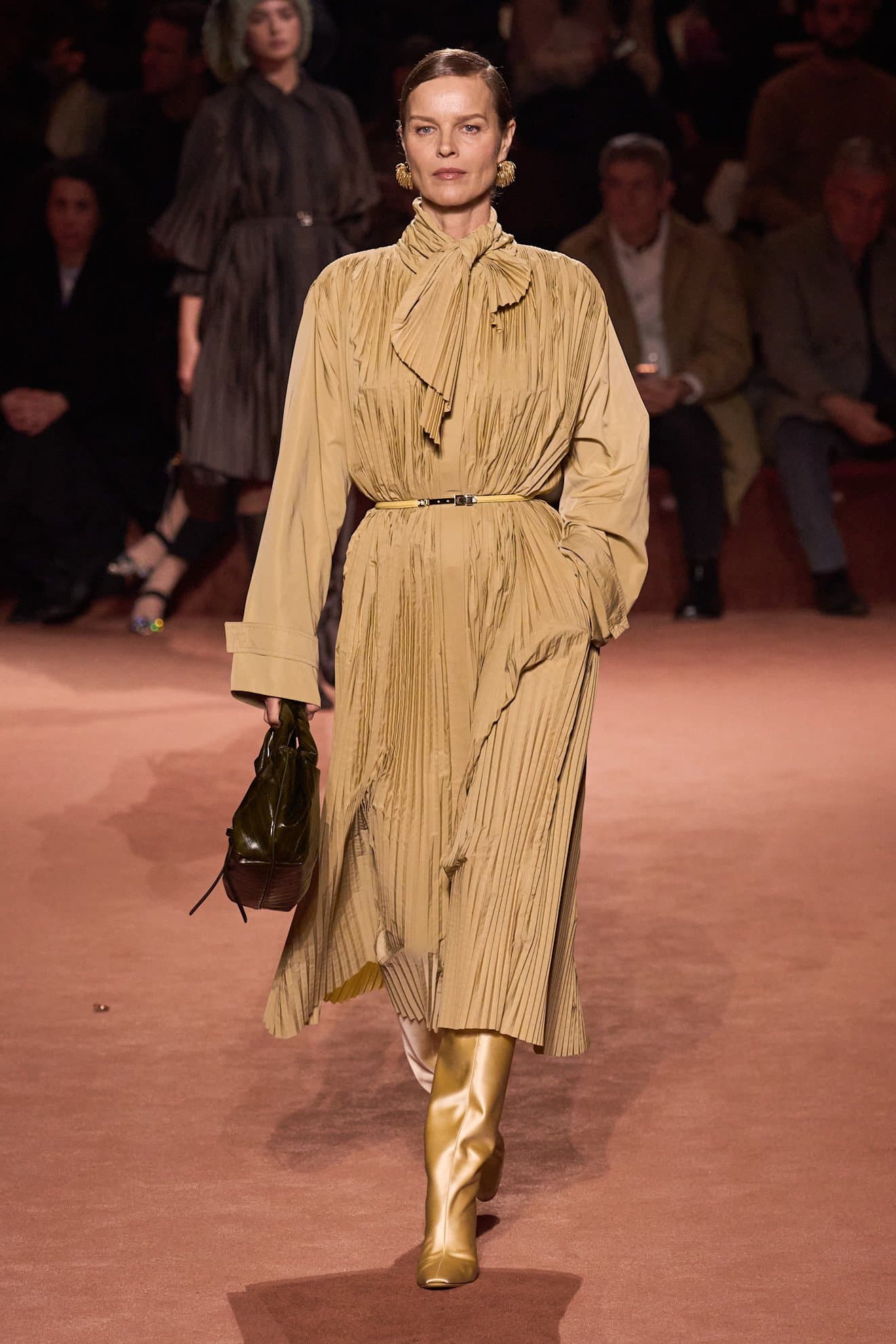 Как прошел второй день Milan Fashion Week