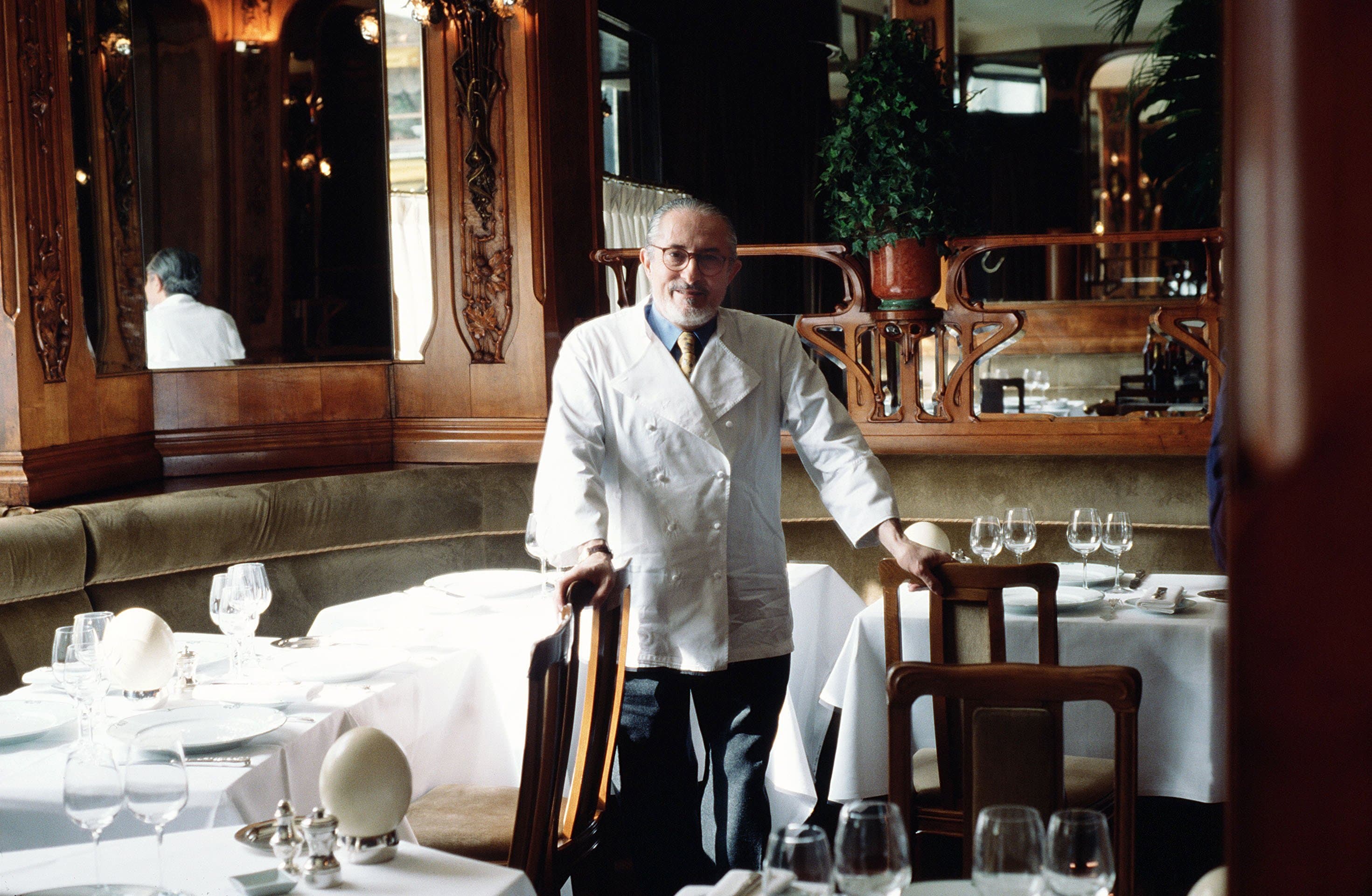 Ален Сандеран – nouvelle cuisine тағамдарының аты аңызға айналған промоутері | Суреттер