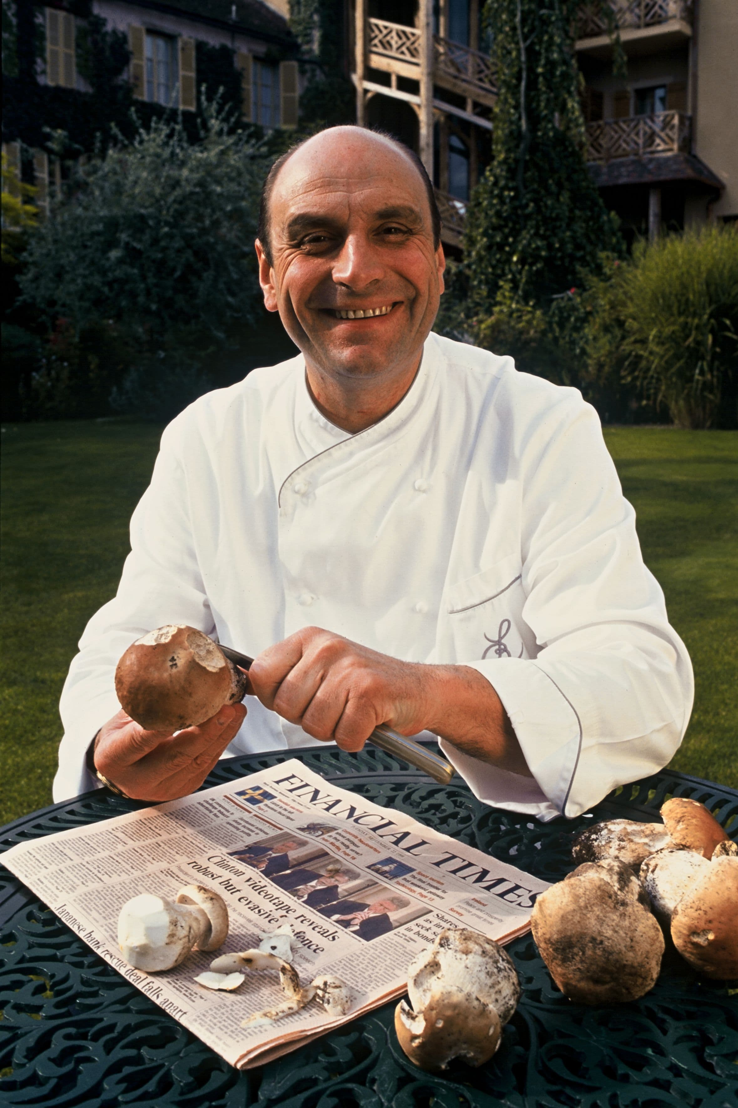 Бернар Луазо (1951–2003), өзін-өзі өлтірген әйгілі француз аспазы | Getty Images